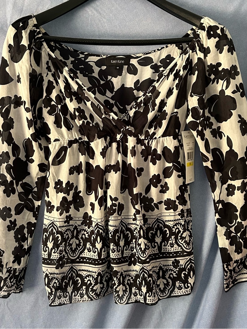 Karen Kane Black & White Floral Long-Sleeve Women’s Top SZ M